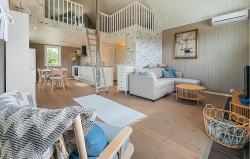 Mariestad Municipality House | Awesome Home In Mariestad With Wifi
