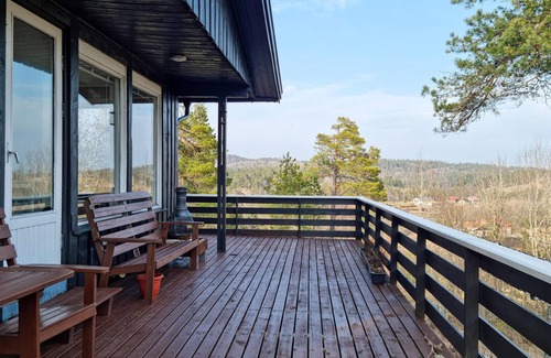 Oyslebo House | Awesome home in Marnardal with kitchen