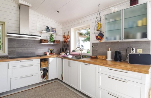 Mellerud O House | Awesome home in Mellerud with sauna