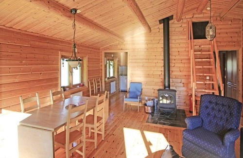 Annolfsbyn House | Awesome home in Mellerud with 3 Bedrooms and Sauna
