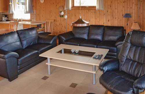 Faldsled House | Awesome home in Millinge with WiFi