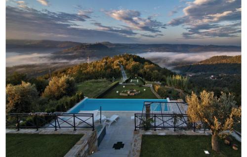 Golubici House | Awesome Home In Pasini With Kitchen