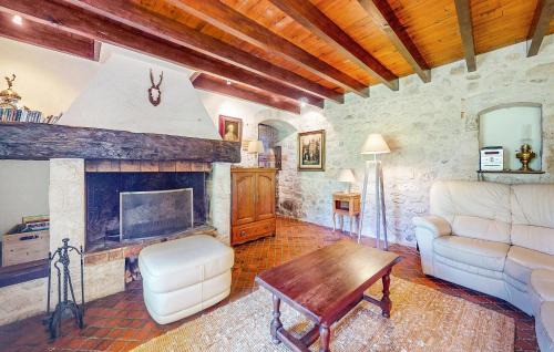 Prayssas House | Awesome Home In Prayssas