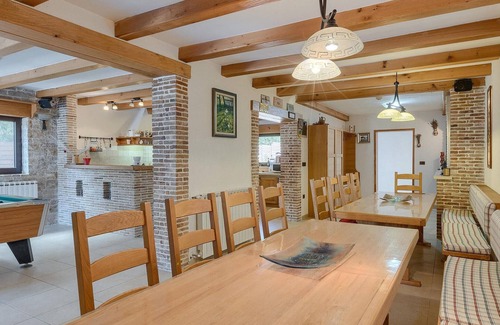 Pjescana Uvala House | Awesome home in Pula with sauna