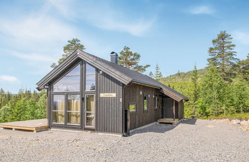 Rena House | Awesome home in Rena with WiFi