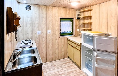 gmina Gardeja House | Awesome home in Rozajny Male with sauna