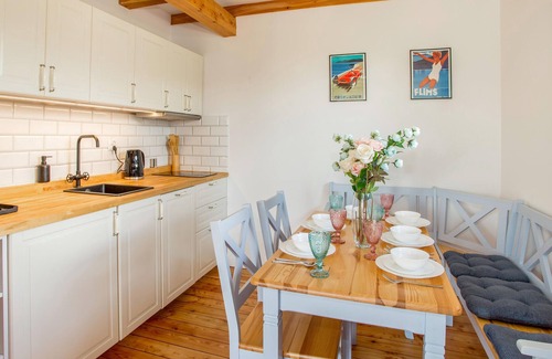 Debina House | Awesome home in Rowy with WiFi