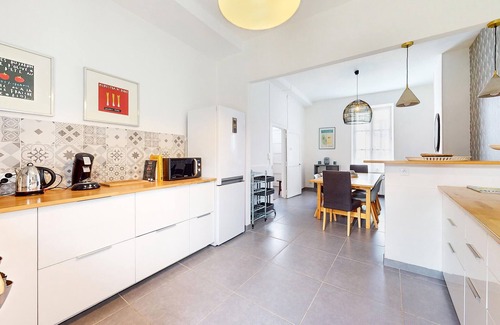 Saint-Viatre House | Awesome home in Saint-Viâtre with WiFi