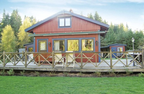 Starkeryd House | Awesome home in Skillingaryd with sauna