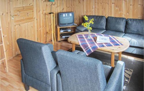 Spangereid House | Awesome Home In Spangereid With Kitchen