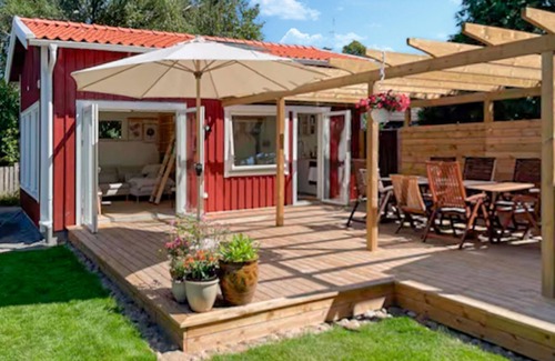 Strandbaden House | Awesome home in Strandbaden with WiFi