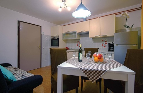 Strigova House | Awesome home in Strigova with WiFi