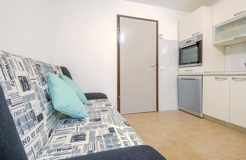Strigova House | Awesome home in Strigova with WiFi