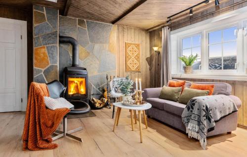 Svingvoll House | Awesome Home In Svingvoll With Sauna