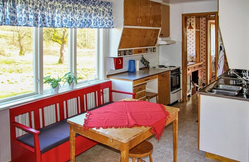 Torup House | Awesome home in Torup with WiFi