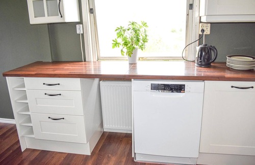 Tranas Municipality House | Awesome home in Tranås with WiFi