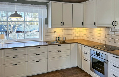 Odeshog Municipality House | Awesome home in Tranås with sauna