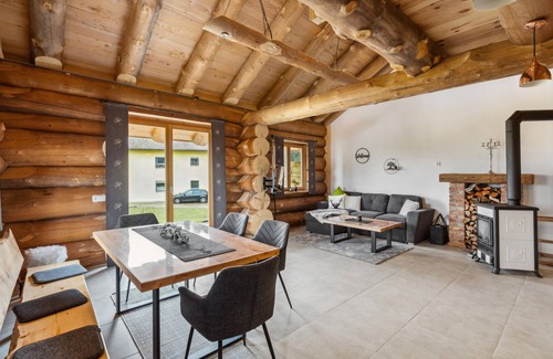 Waffenbrunn House | Awesome home in Waffenbrunn with sauna