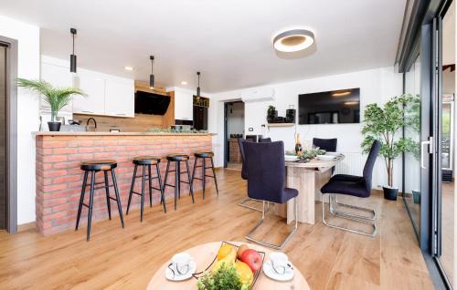 Zagreb House | Awesome Home In Zagreb With Sauna