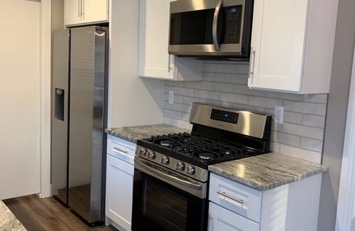 Drayton Plains House | Awesome Home - Newly Remodeled