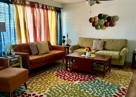 Beverly Green House | Awesome Las Vegas 4 Bdrm 2 Bath home off Strip