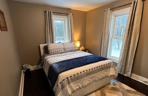 Swengel House | Awesome outdoor hot tub! Great discounts for longer stays!