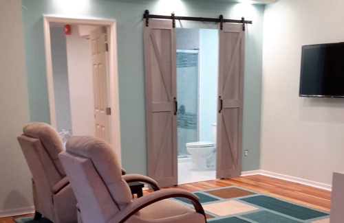North Beach House | Awesome Rental. Near Beach, ocean park, and Mayport Base.