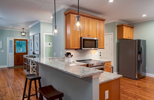 Seabrook Island House | Awesome Seabrook Village Location w/Neighborhood Pool! Amenity Cards! Pet Friendly!