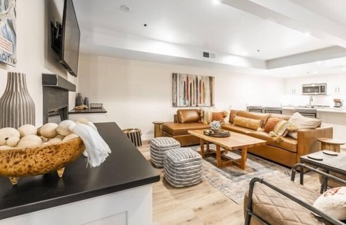 North Park City Condo | Awesome Ski In Ski out from The Lodge