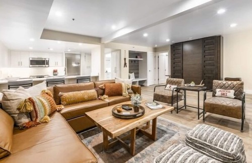 North Park City Condo | Awesome Ski In Ski out from The Lodge