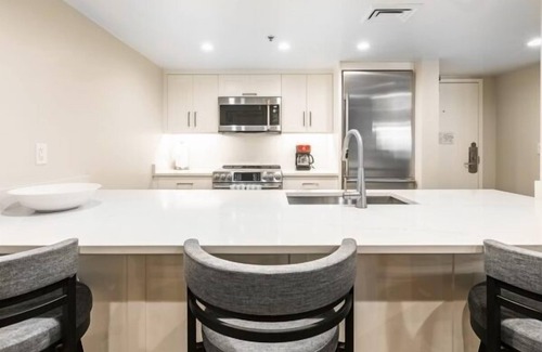 North Park City Condo | Awesome Ski In Ski out from The Lodge