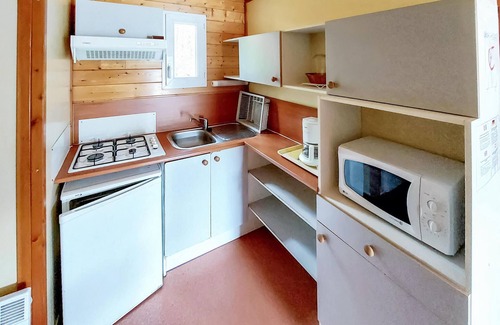 Chef-Boutonne House | Awesome (sta)caravan in CHEF-BOUTONNE