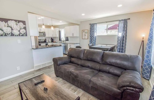 Twin Lakes House | Awesome Two King Bed Upper Unit in Denver/Red Rocks