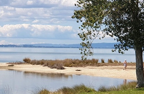 Awhitu House | AWHITU GREENOCK BEACH - FAMILY HOLIDAY