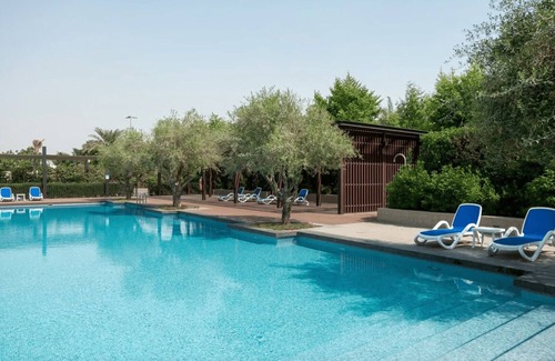 Mirdif Apartment | AWS Holiday Homes - Indulge in Elegance
