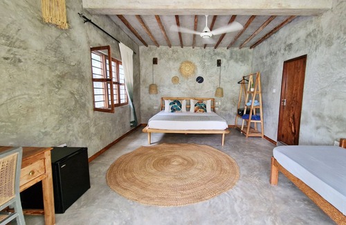 Mkunguni Hotel | Aya Beach Resort