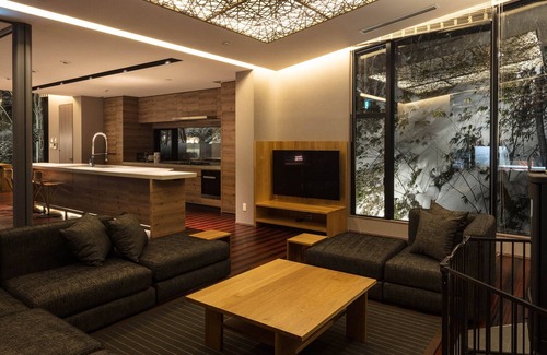 Hirafu House | Aya Villas