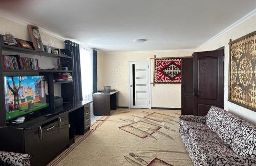 Karakol House | Ayan Hotel