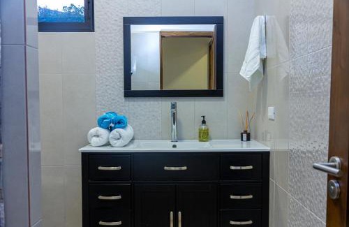 Las Piedronas House | Ayanna Beach Front Heaven