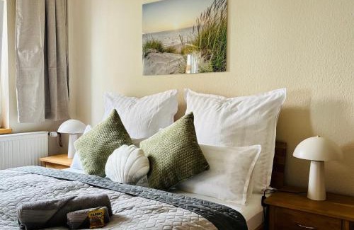 Marburg Apartment | AyCatcherHomes - Top Lage I 4 Personen I 2 Schlafzimmer I Zentral I Altstadt Marburg I Nähe Fluss Lahn I WLAN I Boutique App CHIRON