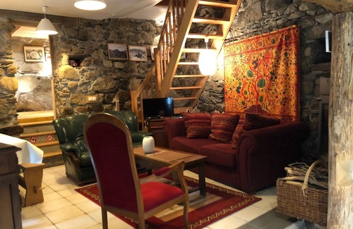 Luzenac House | Aygues-Vives/The Trout