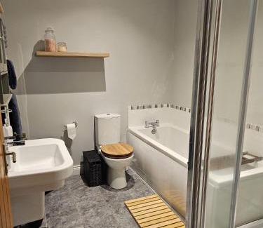 Shepton Mallet House | Aylesbury Lodge