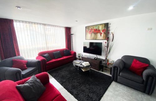 Cerro Colorado District Apartment | Ayli Apart Hotel