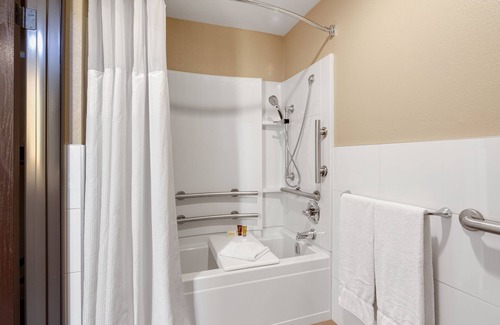 Corona Hotel | Ayres Hotel Corona – Riverside