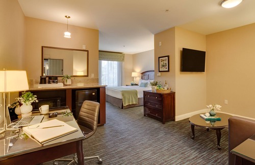 Mission Viejo Hotel | Ayres Hotel & Spa Mission Viejo – Lake Forest