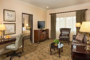 Valle Lindo Hotel | Ayres Suites Diamond Bar