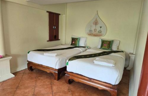 Bang Krasan Hotel | Ayutthaya Garden River Home