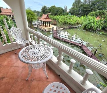 Bang Krasan Hotel | Ayutthaya Garden River Home