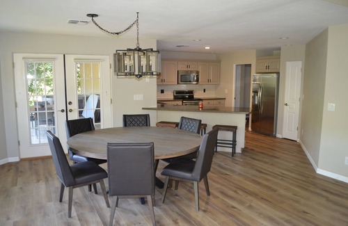 Cornville House | AZ Wine Country Retreat on Oak Creek