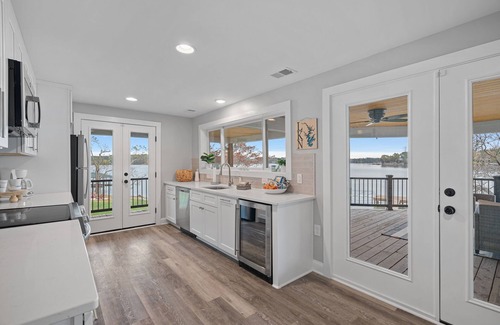 Lake Norman of Catawba House | Azalea Point by SoCharm | Quaint Lakefront Retreat